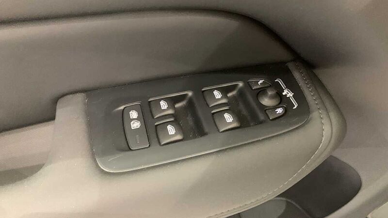 Volvo XC60 XC60 Core, B5 AWD Mild hybrid, Gasolina