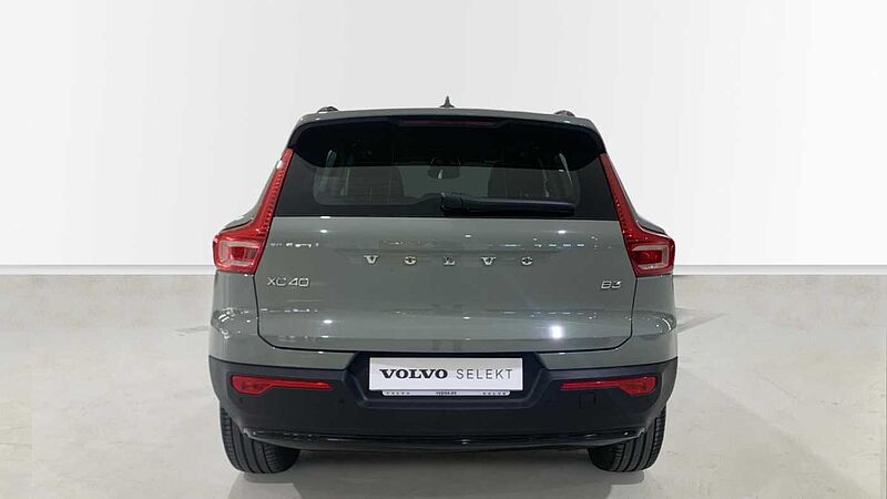 Volvo XC40 2.0 B3 PLUS DARK AUTO 163 5P