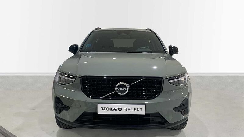Volvo XC40 2.0 B3 PLUS DARK AUTO 163 5P