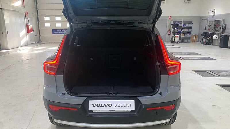 Volvo XC40 2.0 B3 CORE AUTO 163 5P