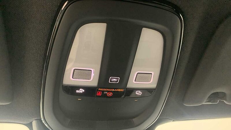 Volvo XC40 2.0 B3 CORE AUTO 163 5P