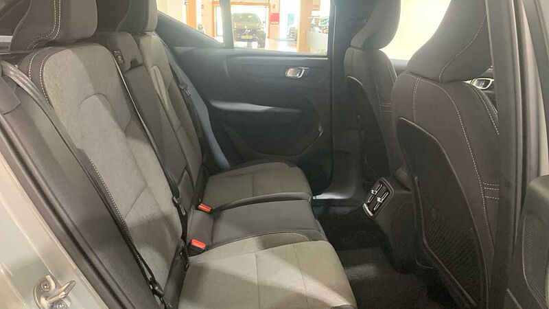 Volvo XC40 2.0 B3 CORE AUTO 163 5P
