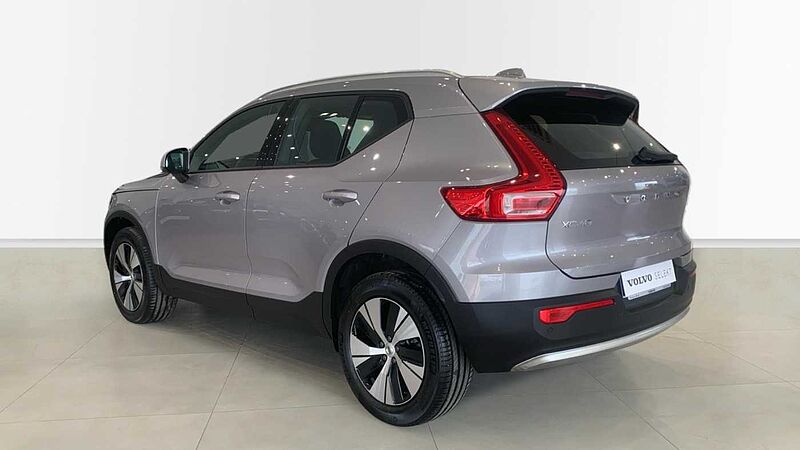 Volvo XC40 2.0 B3 MHEV CORE DCT 163 5P