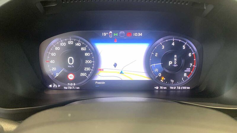 Volvo XC40 1.5 T2 CORE AUTO 129 5P