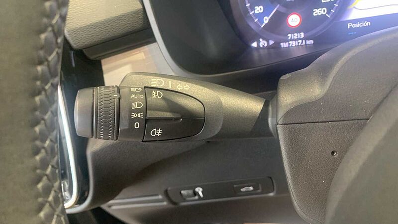 Volvo XC40 1.5 T2 CORE AUTO 129 5P