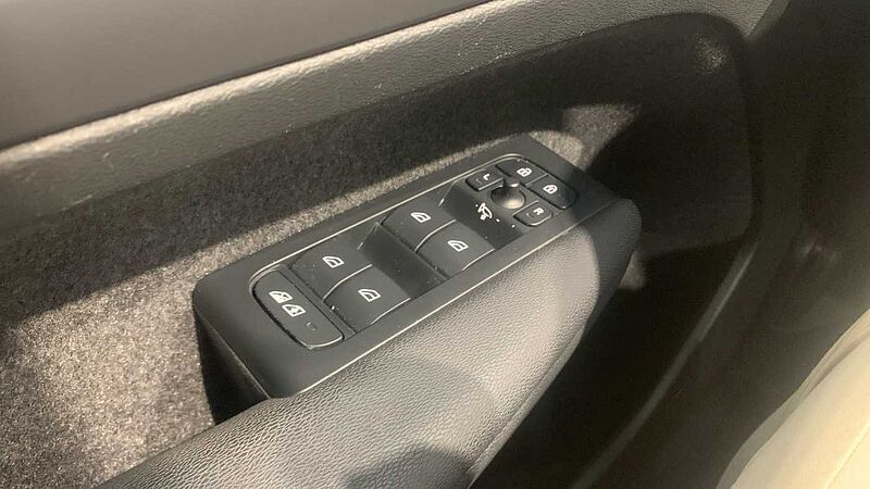 Volvo XC40 1.5 T2 CORE AUTO 129 5P