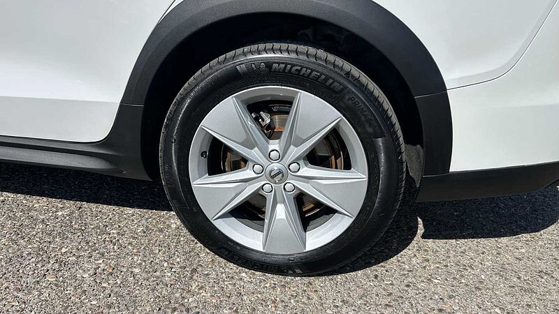 Volvo V60 Cross Country 2.0 B5 P CROSS COUNTRY PRO AUTO AWD 250 5P
