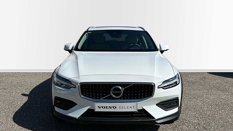 Volvo V60 Cross Country 2.0 B5 P CROSS COUNTRY PRO AUTO AWD 250 5P