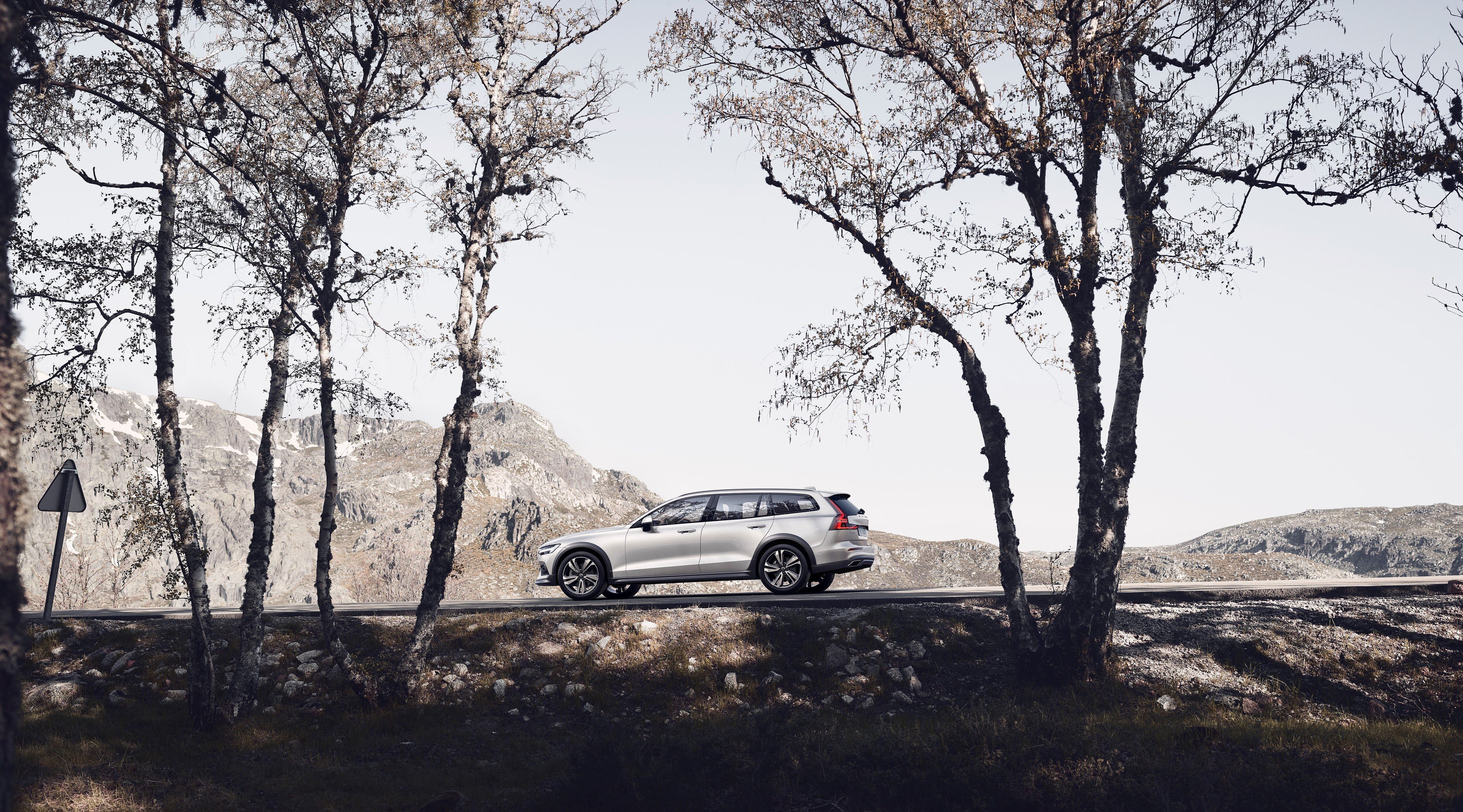 Volvo V60 Cross Country